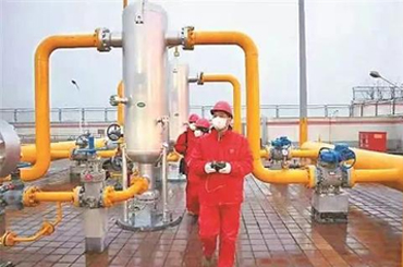新冠疫情會(huì)給國(guó)際石油市場(chǎng)帶來(lái)哪些風(fēng)險(xiǎn)沖擊？